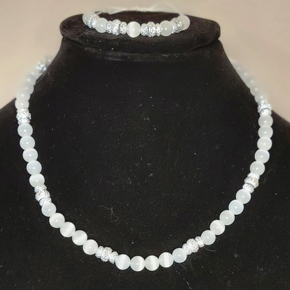 Stunning White Cateye and Silver Beaded Necklace and Bracelet Set